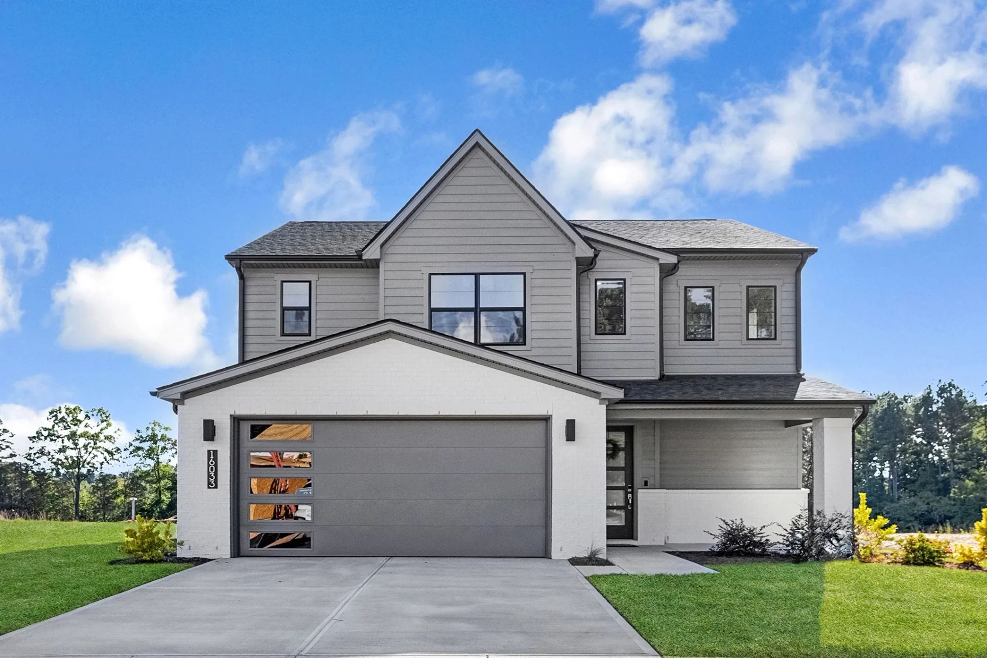 16033 Watts Exterior