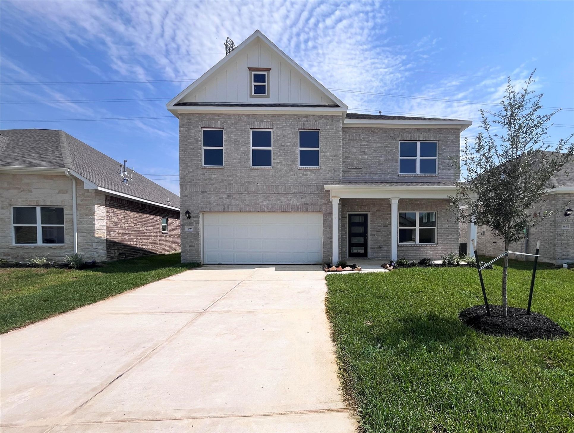 Exterior:The James- Elevation I