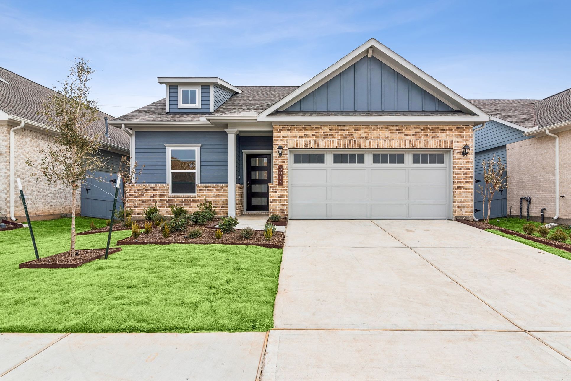 Exterior:The Kettering II- Front Exterior