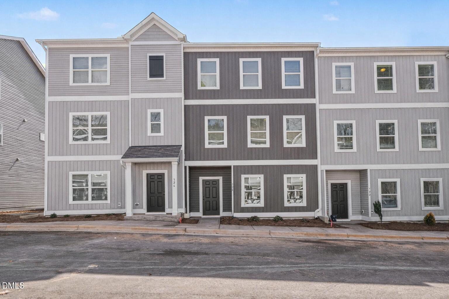 Exterior:Richmond A