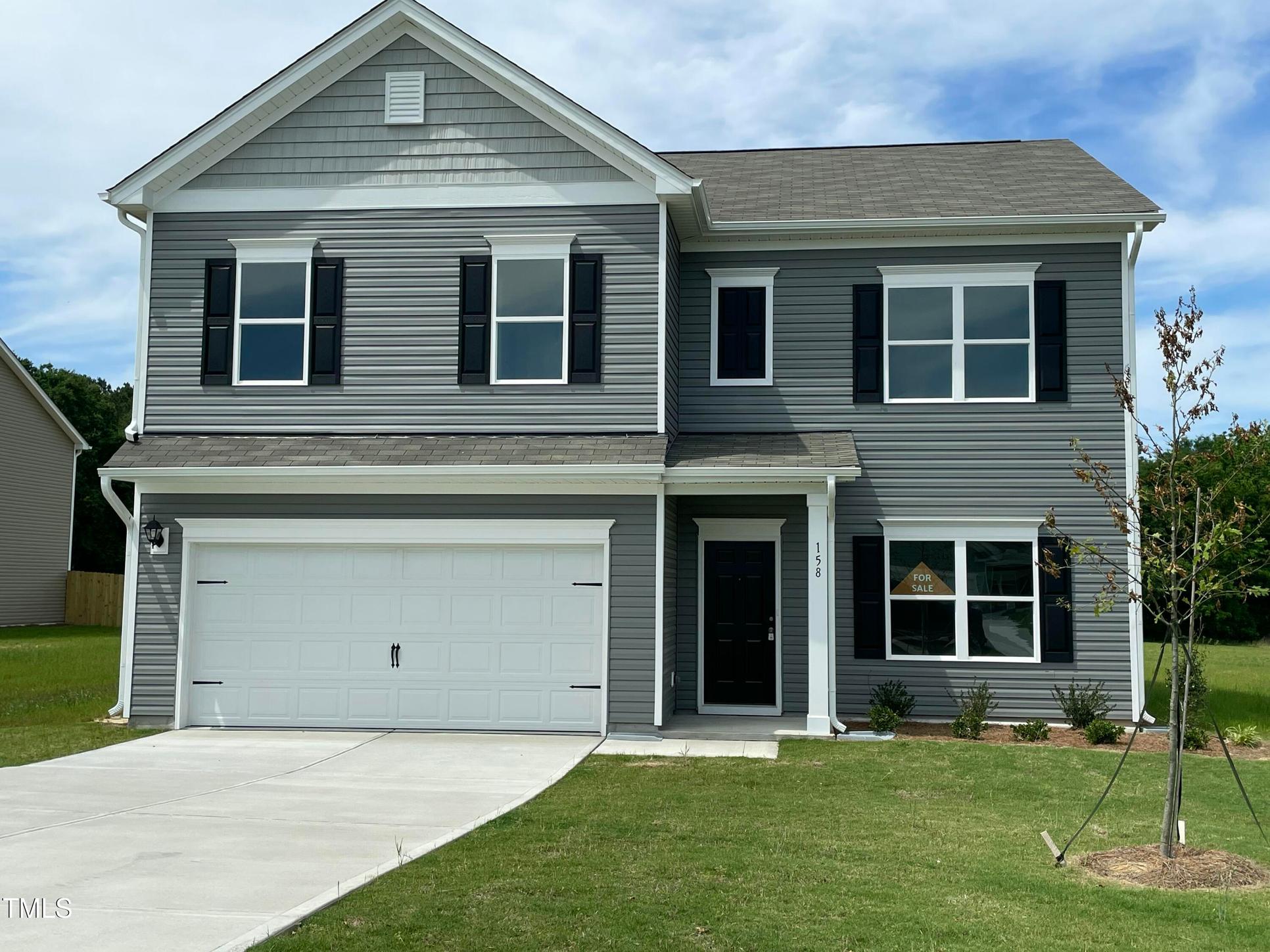 Exterior:Move in ready