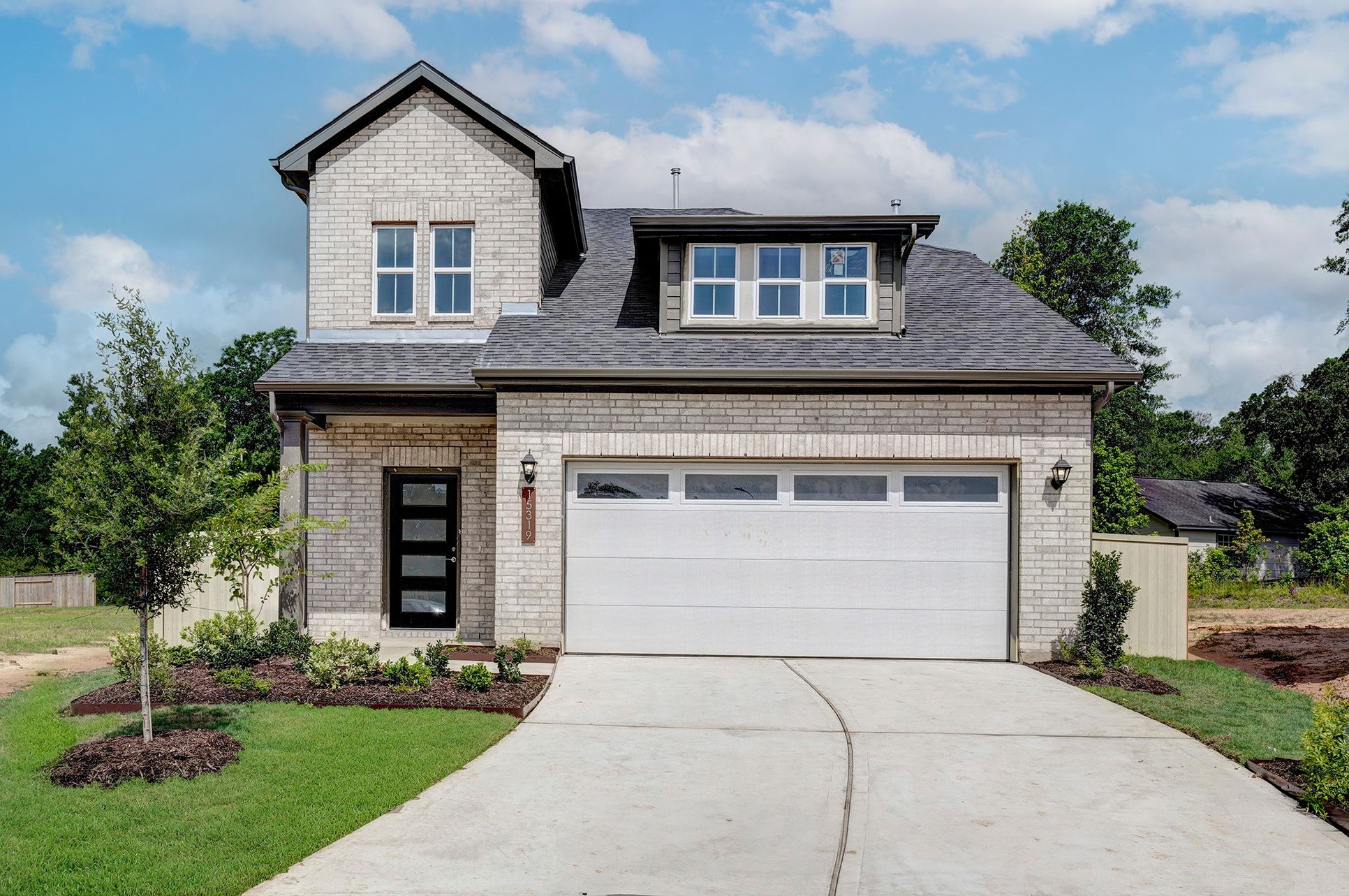 Exterior:The Sparrow II- Elevation H
