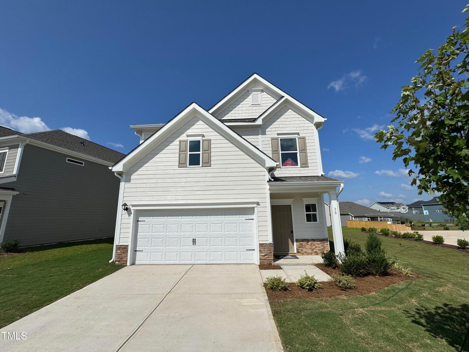 Exterior:Front Exterior