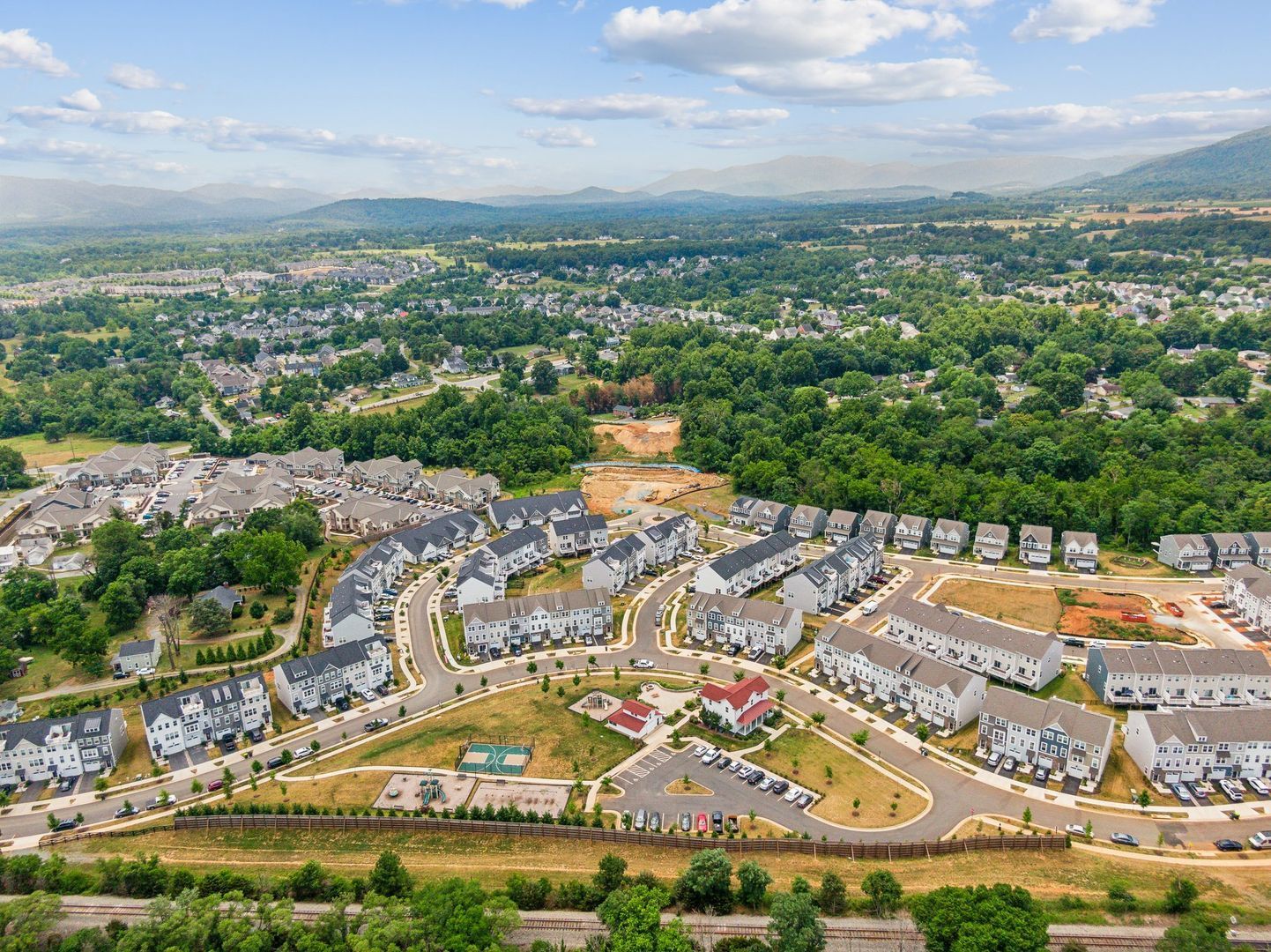 Pleasant Green Townhomes,22932