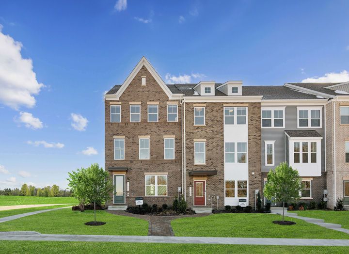 Overlook at Westmore Townhomes,20772