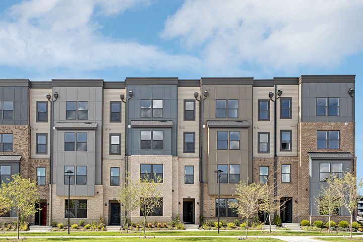 Village at Virginia Center Condos,23059