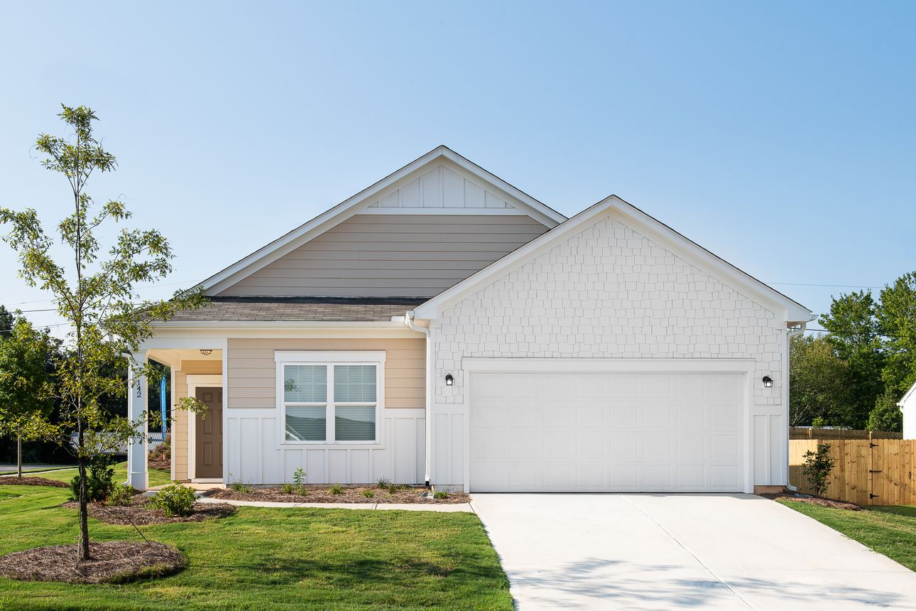 Exterior:Larissa