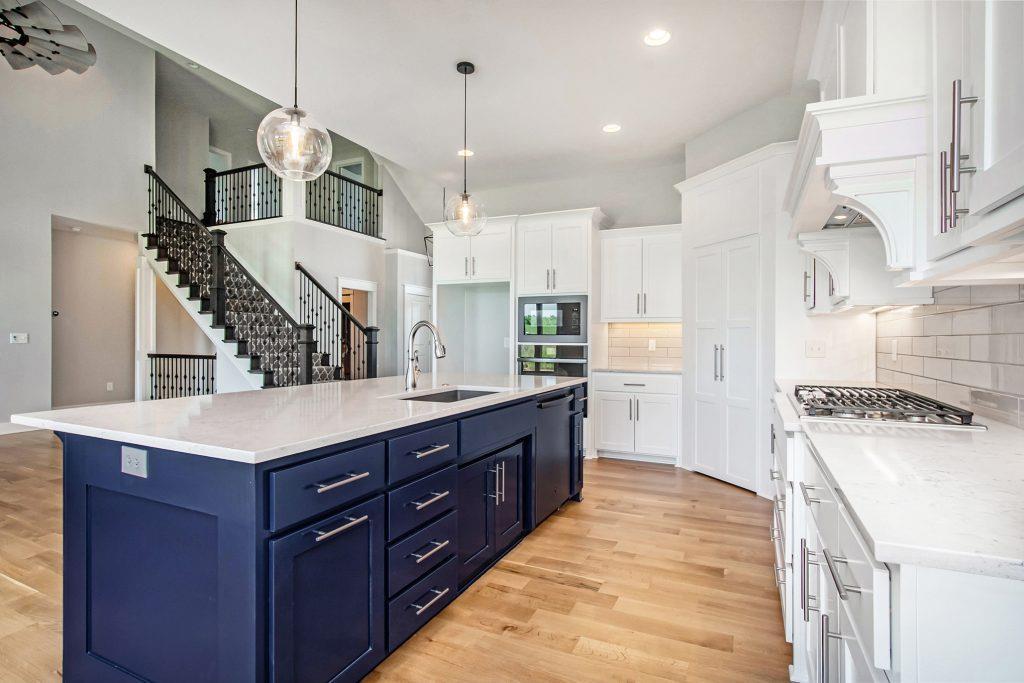 Sterling Homes,64156