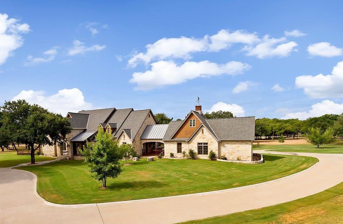 Steve Bumpas Custom Homes,76049