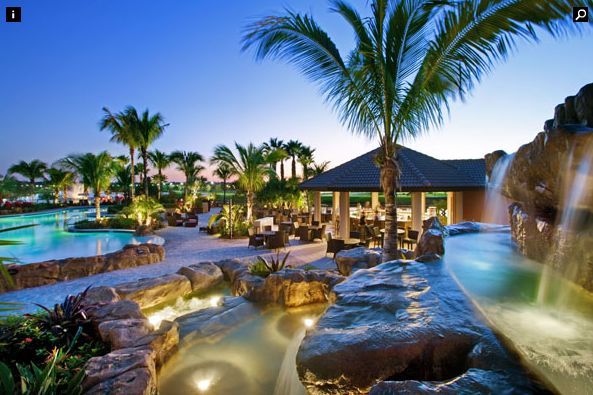 Resort Style Pool & Tiki