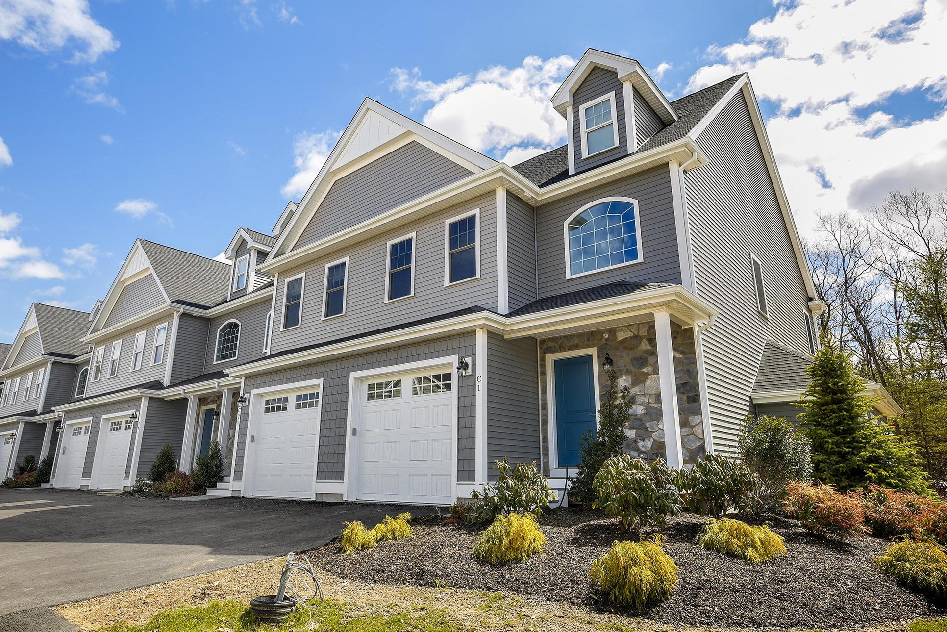 The Villas at Lebaron Hills