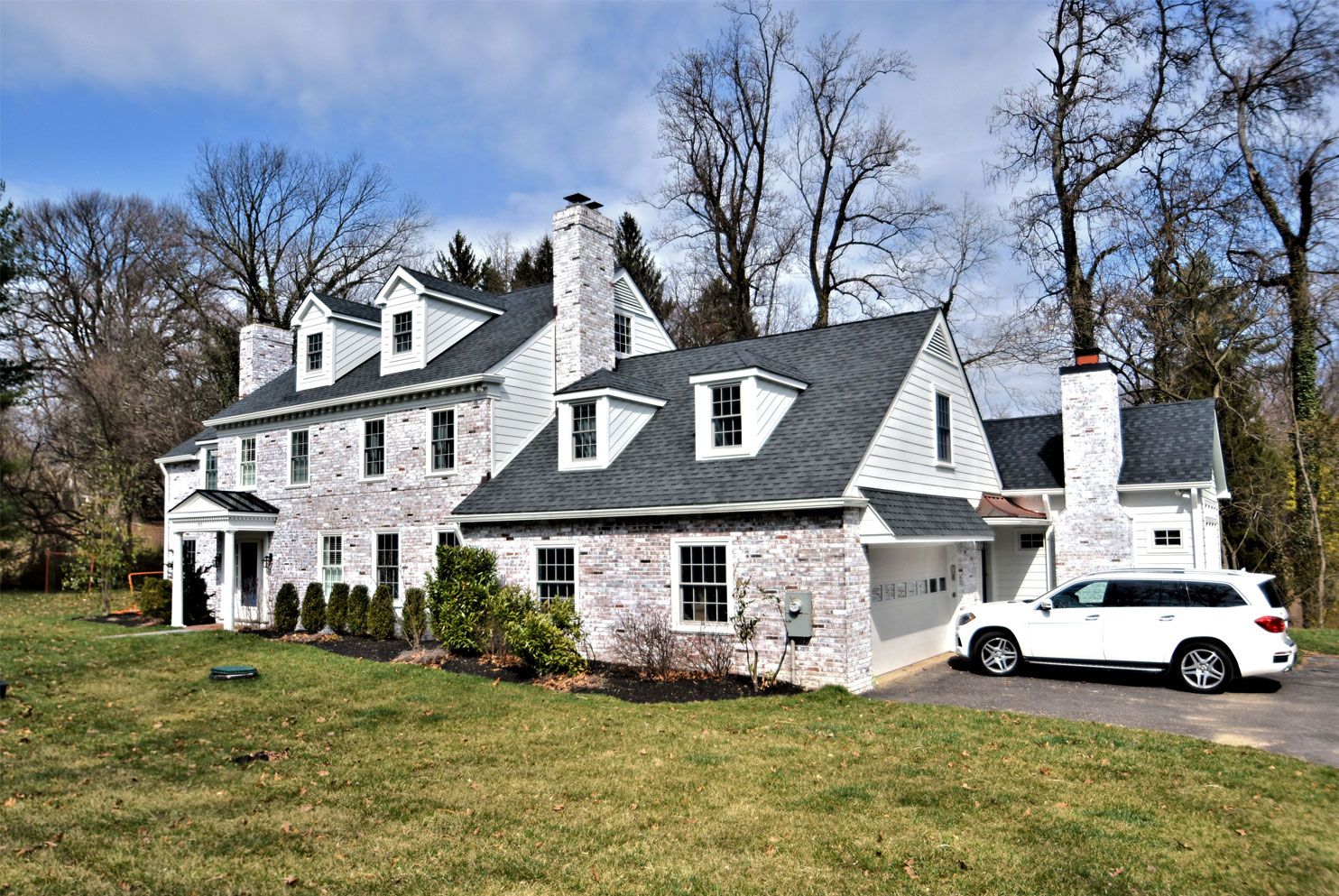 Village Crossing/SF,18902