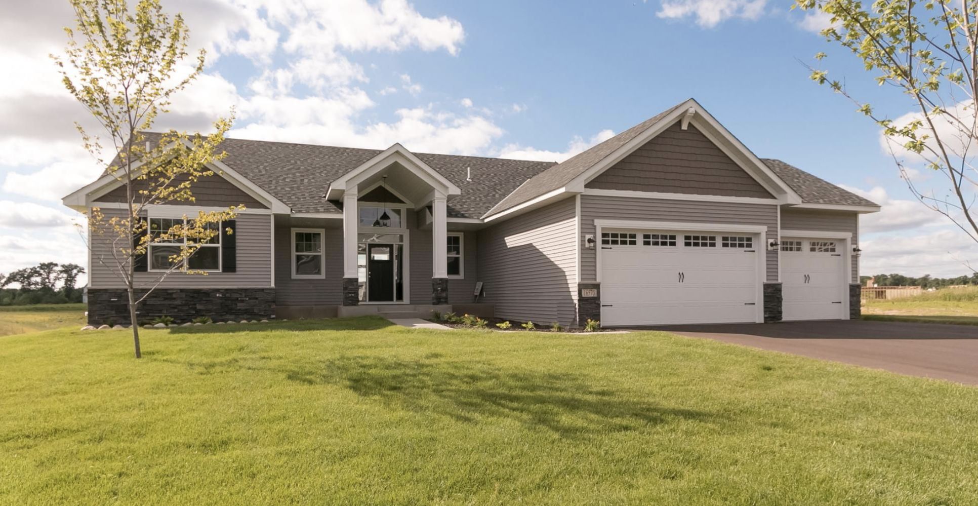 The Farmstead,55011