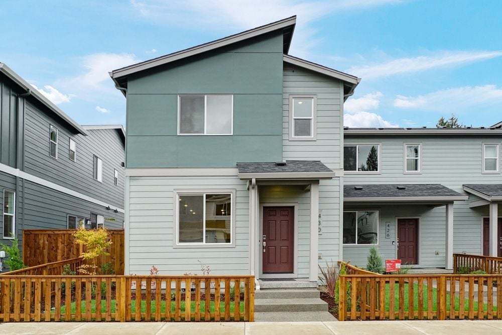 hj-wa-portland-woodin-creek-townhomes-dahlia-lot-55-front-002