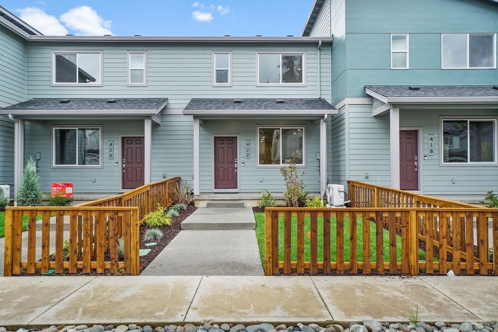 hj-wa-portland-woodin-creek-townhomes-nettle-lot-57-front-002