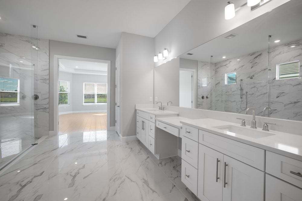 hj-fl-sarasota-esplanade-at-skye-ranch-pallazio-lot-4114-bathroom-001
