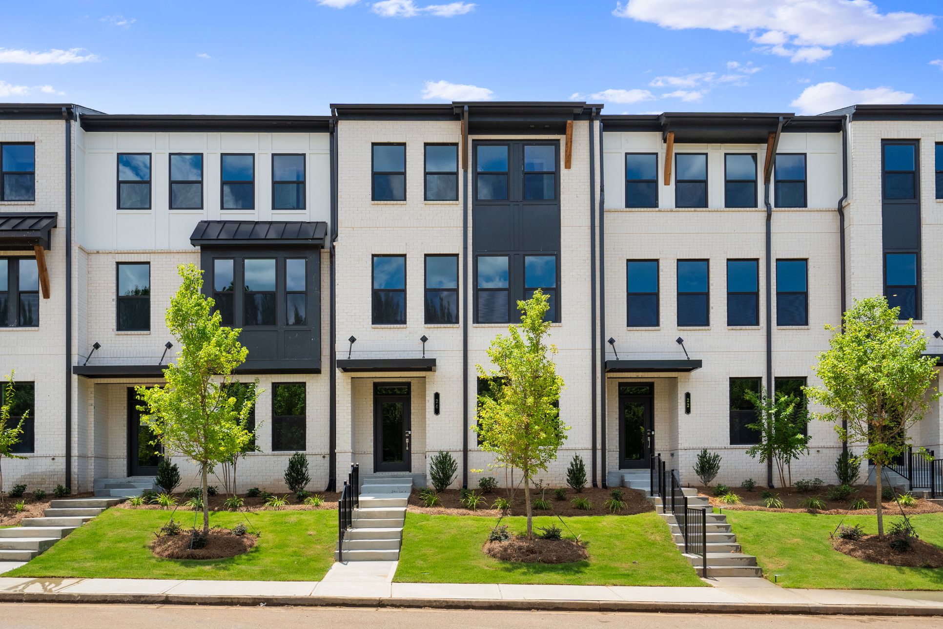 TMHensonExteriorWeb-10:TMHensonExteriorWeb-10