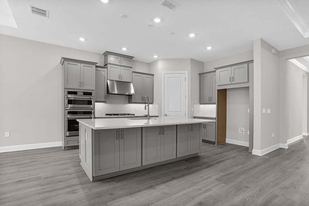 hj-fl-orlando-esplanade-at-center-lake-ranch-letizia-lot-32-kitchen-002