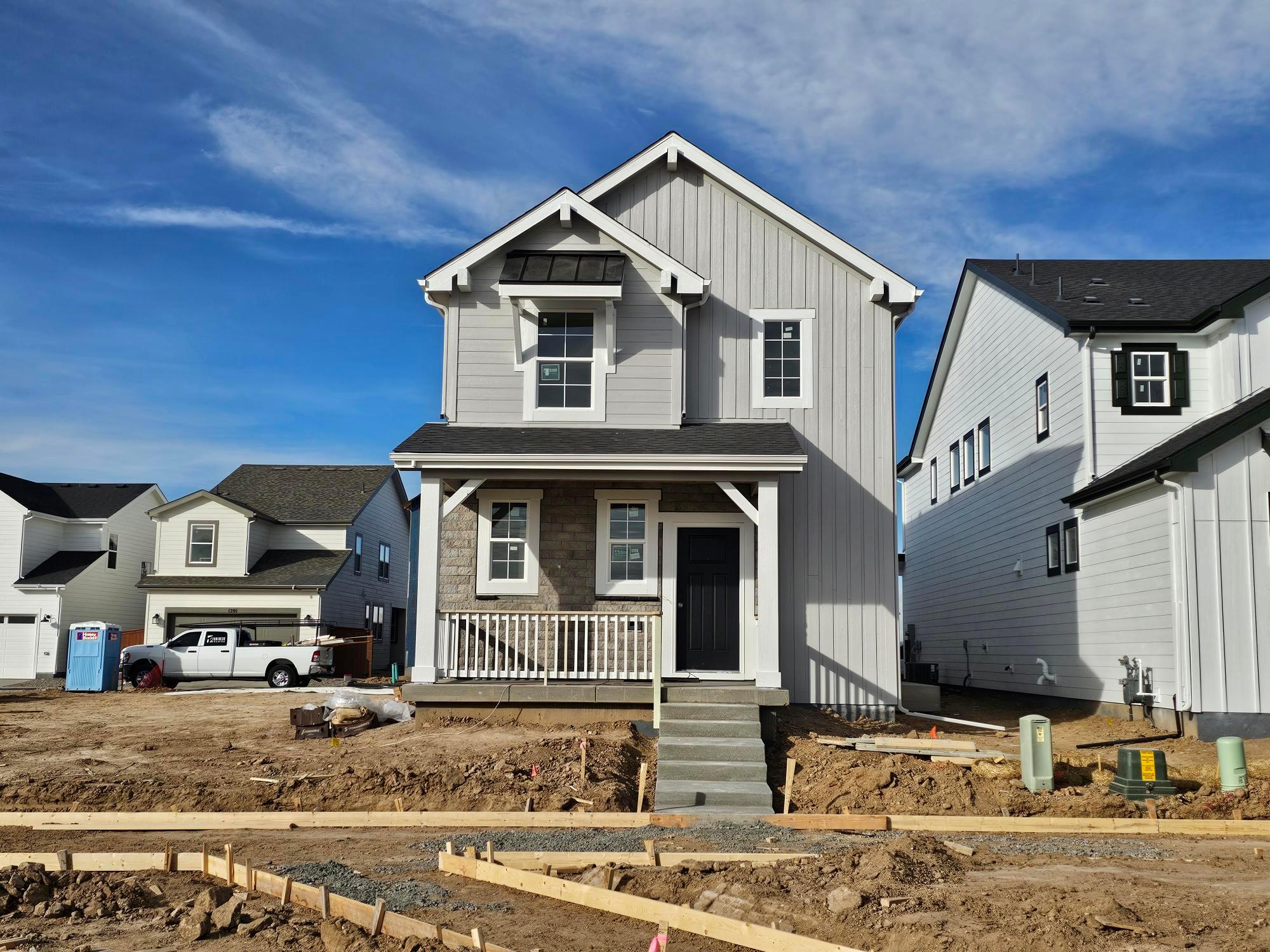 1216 Prospect Aly - Front_Jannelle Schlensog