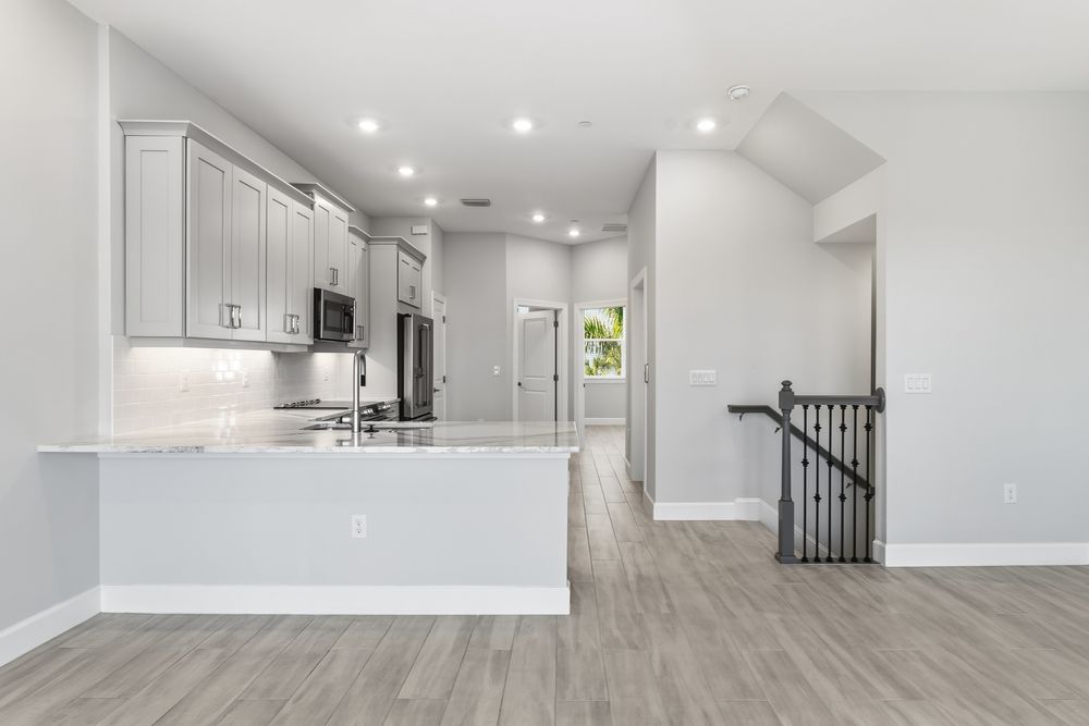 hj-fl-ft-myers-naples-seahaven-miramar-lot-3-304-kitchen-001