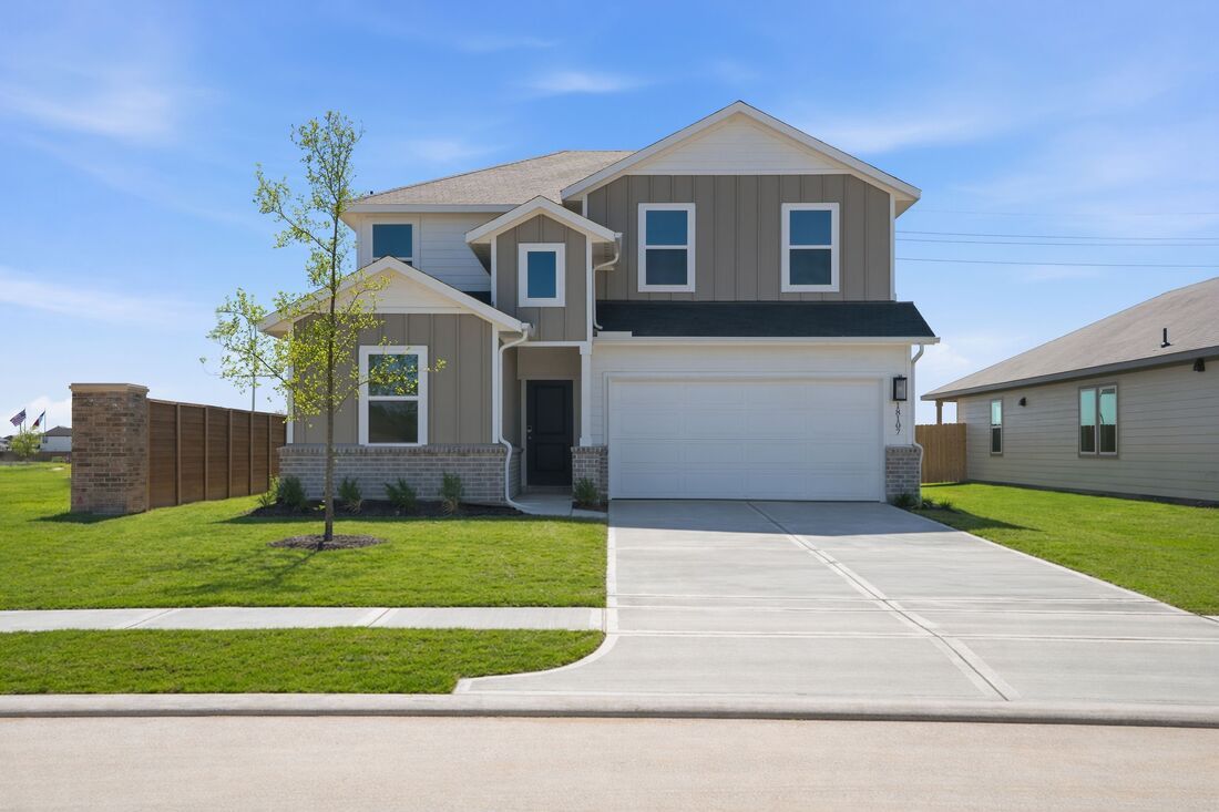 hj-tx-houston-redbud-reid-lot-13-front-03