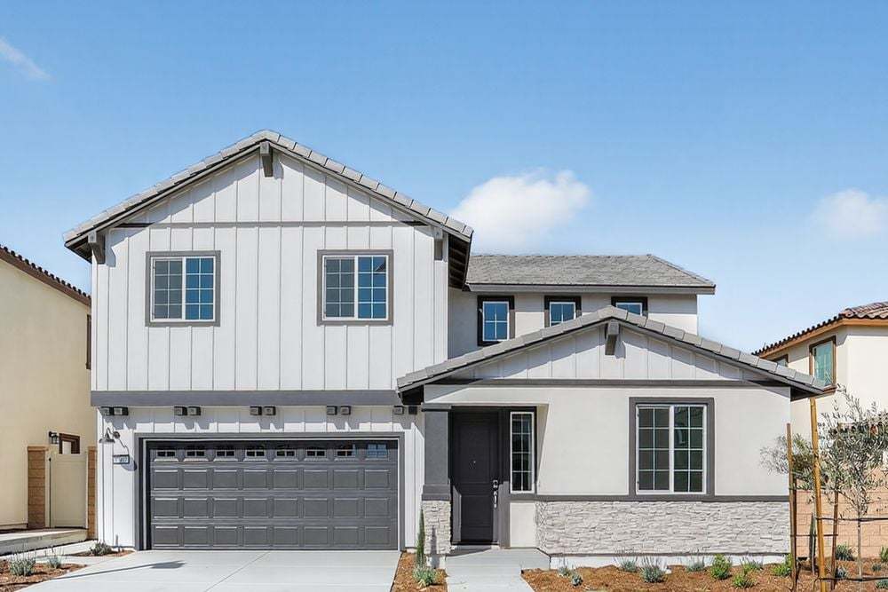 hj-ca-socal-victoria-square-2-lot-58-front-002