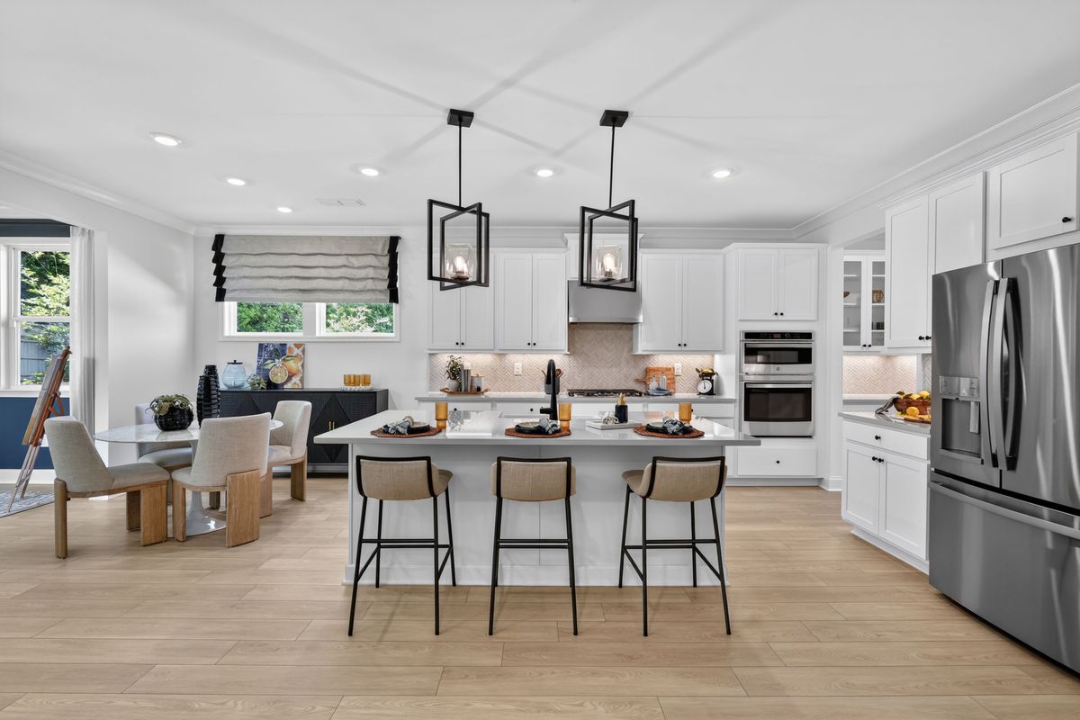 hj-ga-atlanta-nichols-farm-esex-lot-1-kitchen...:hj-ga-atlanta-nichols-farm-esex-lot-1-kitchen...