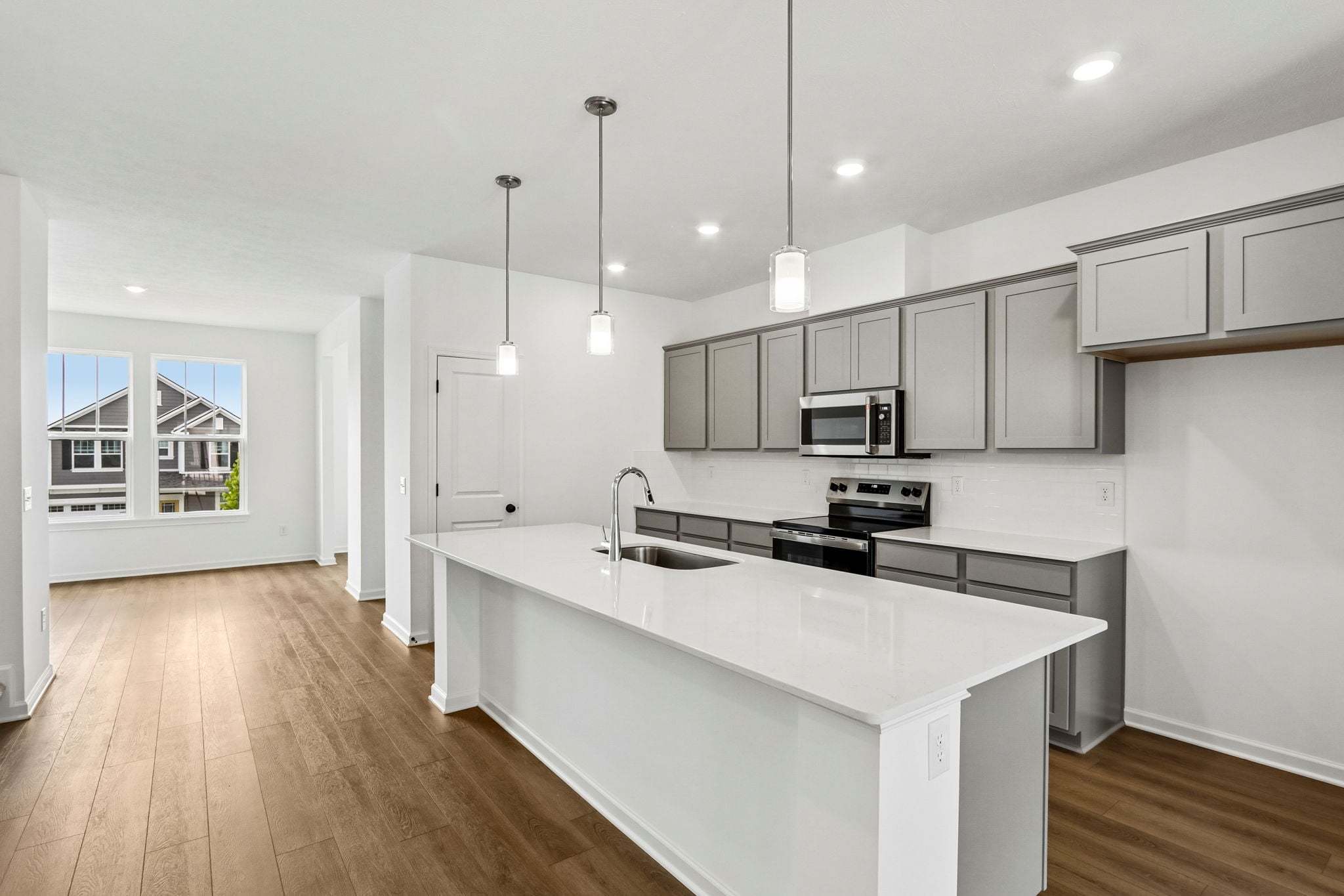 17 Kitchen
