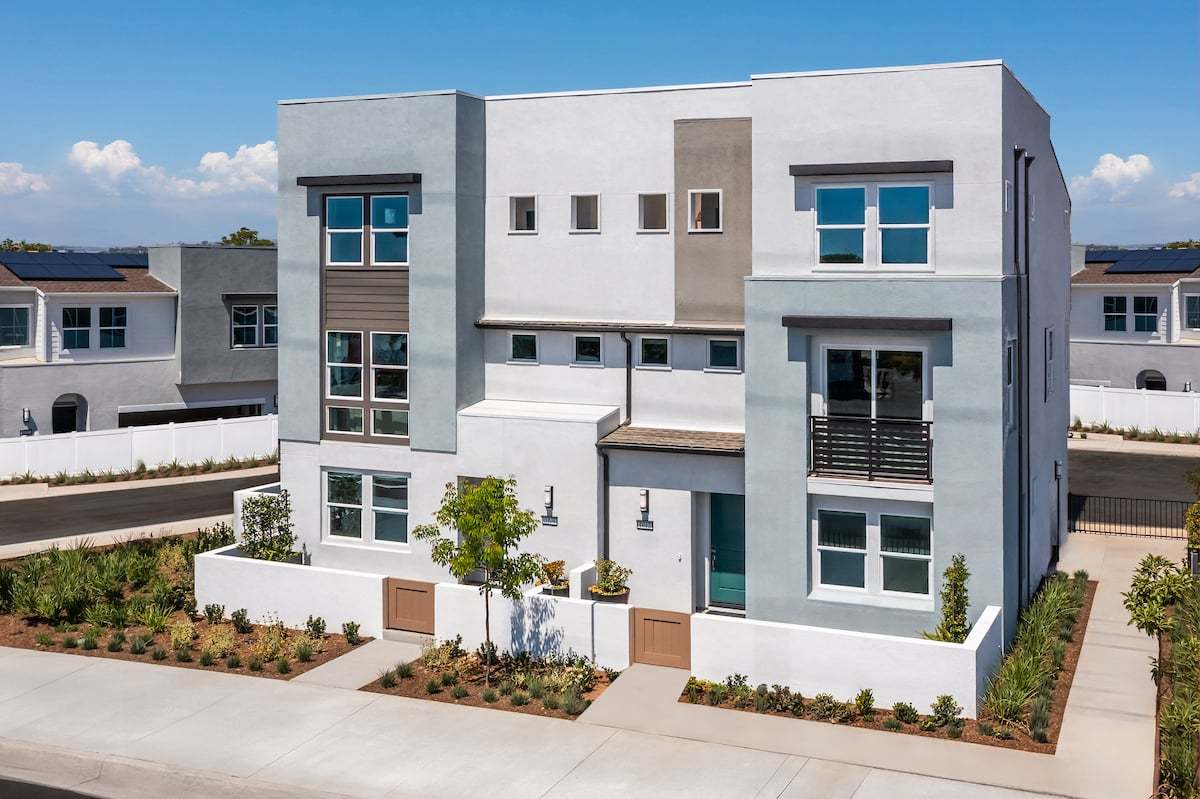 ca-socal-Viewpoint-plan 1-3 story-4 bed-exterior:ca-socal-Viewpoint-plan 1-3 story-4 bed-exterior
