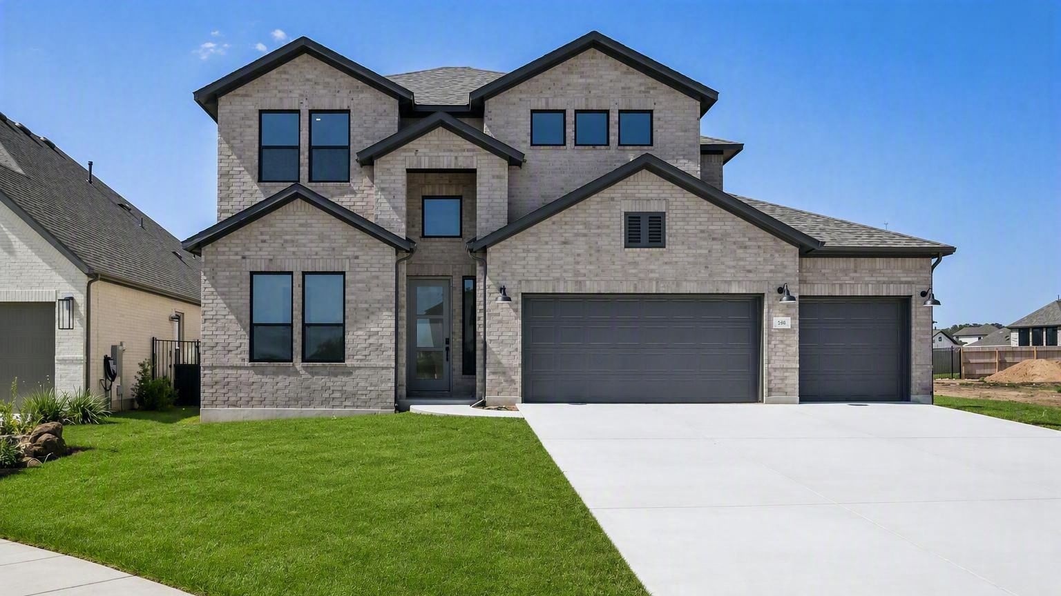 Exterior 2A - Spec