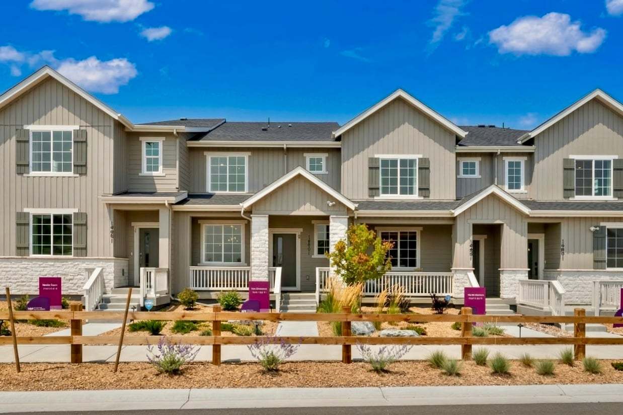 Parterre Discovery Townhome Exterior