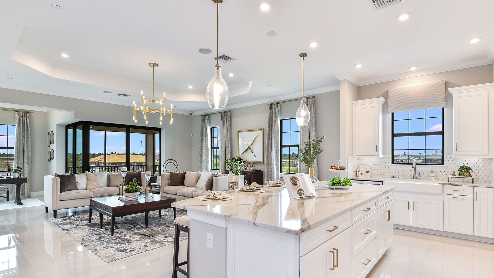 Esp-by-the-Islands-Romano-VII-5083-16x9-kitchen