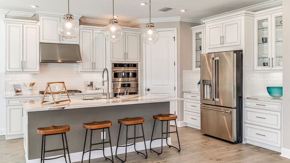 Park-East-at-Azario-Java-5221-16x9-kitchen