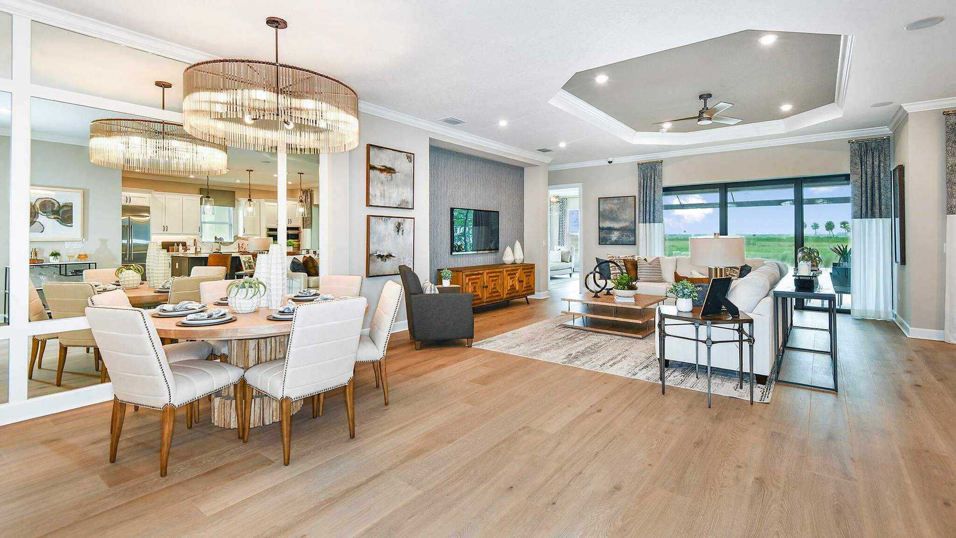 Esp-at-Skye-Ranch-Pallazio-6894-16x9-gathering