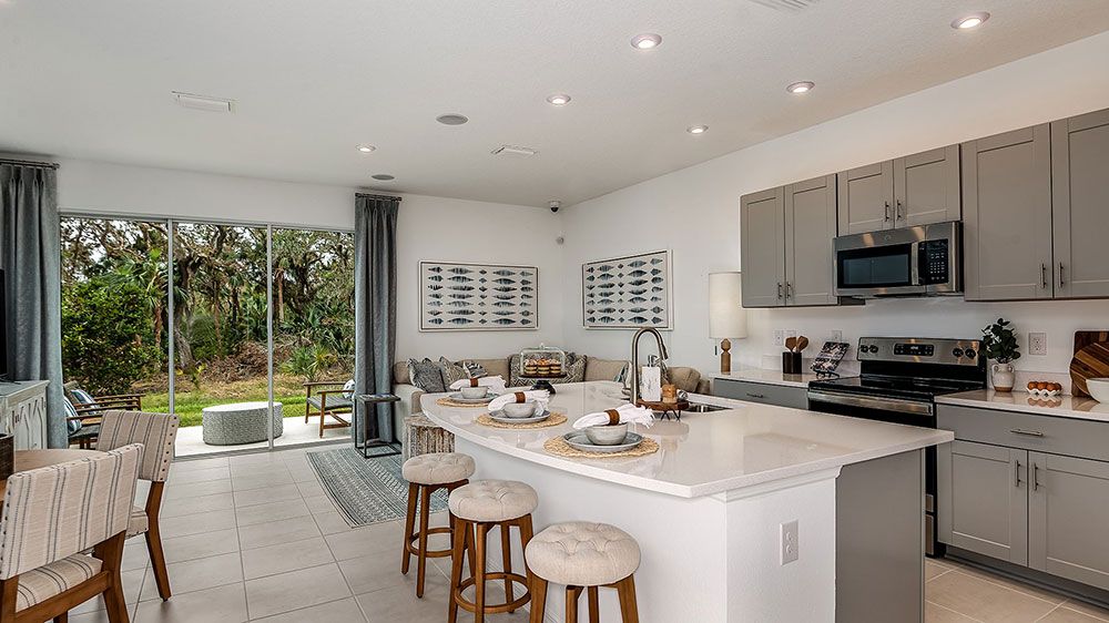 Townhomes-at-Skye-Ranch-Jasmine-Daytime-5907-16x9-Kitchen