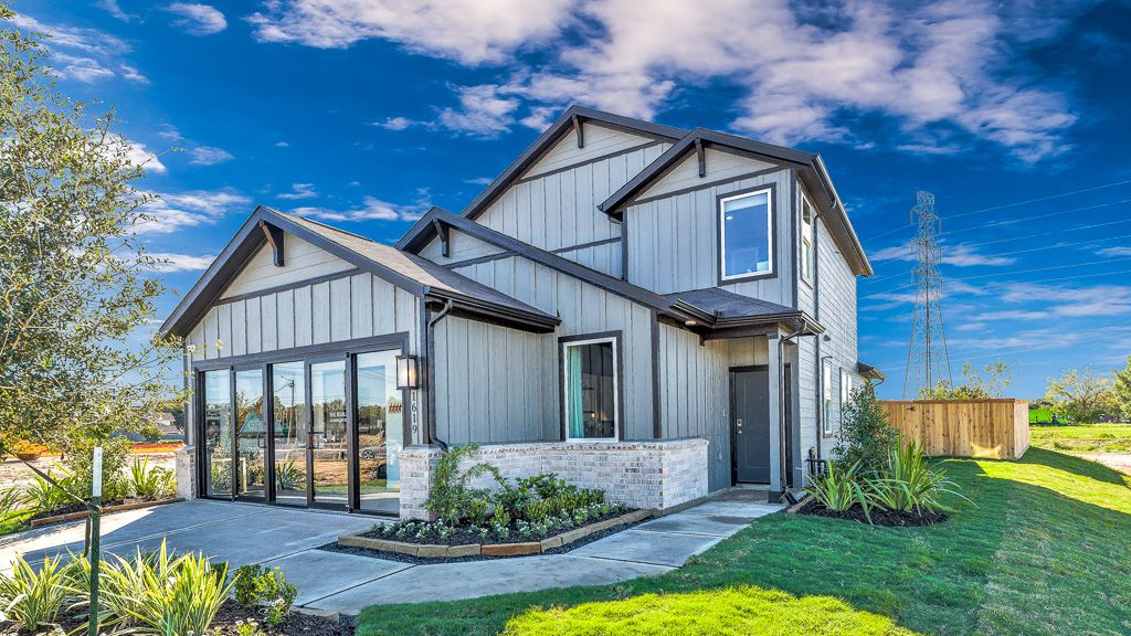 4-TM Arcadia 40s-1619 Greendale Dr-20231009