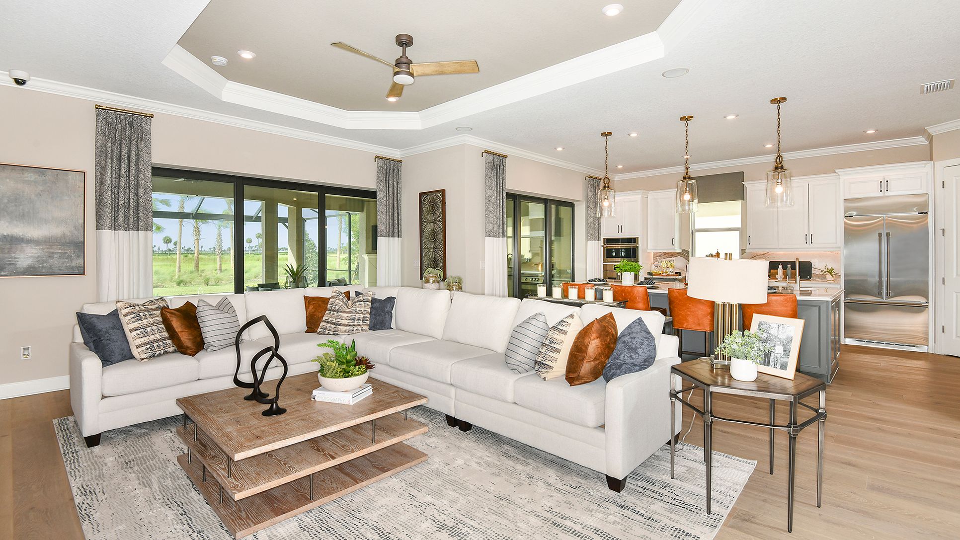 Esp-at-Skye-Ranch-Pallazio-6907-16x9-gathering