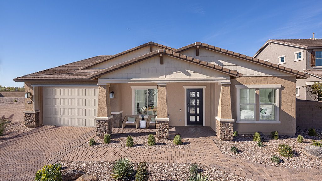 Legado Voyage Breckenridge Front Ext:Legado Voyage Breckenridge Front Ext