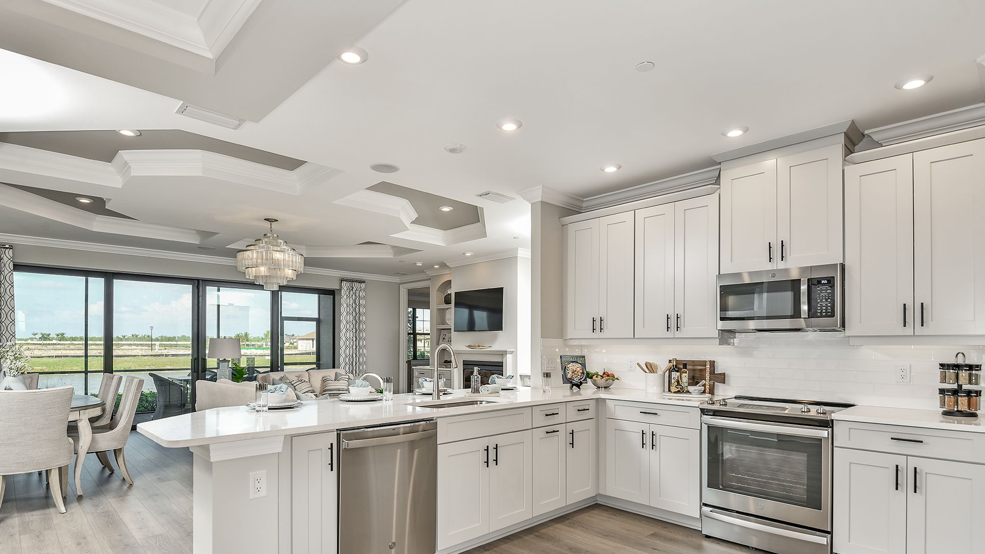 Esp-by-the-Islands-Vitale-VII-5228-16x9-kitchen