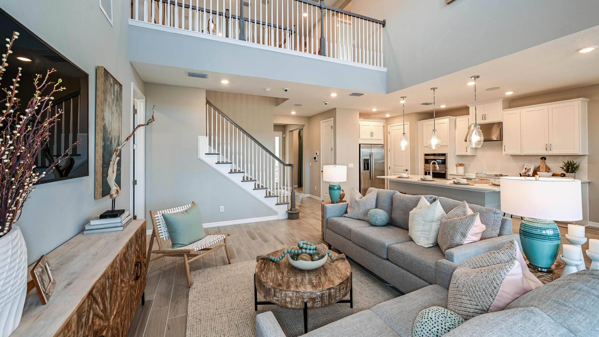 Tiburon Bahama 6542-1200x675 - living room