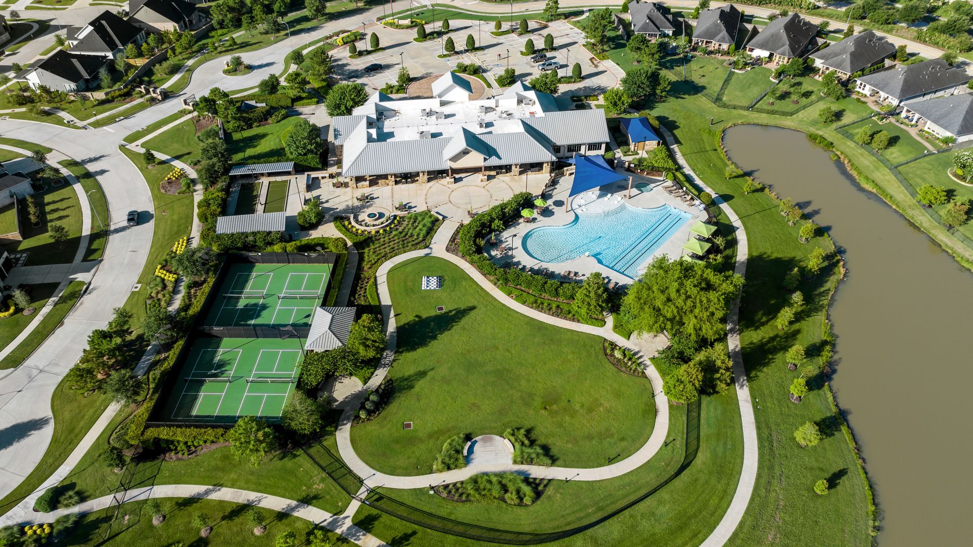 DJI_20240625212702_0920_D-FC