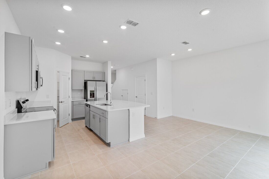 hj-fl-orlando-riverfront-lot58-jasmine-tv-lounge-to-kitchen-002