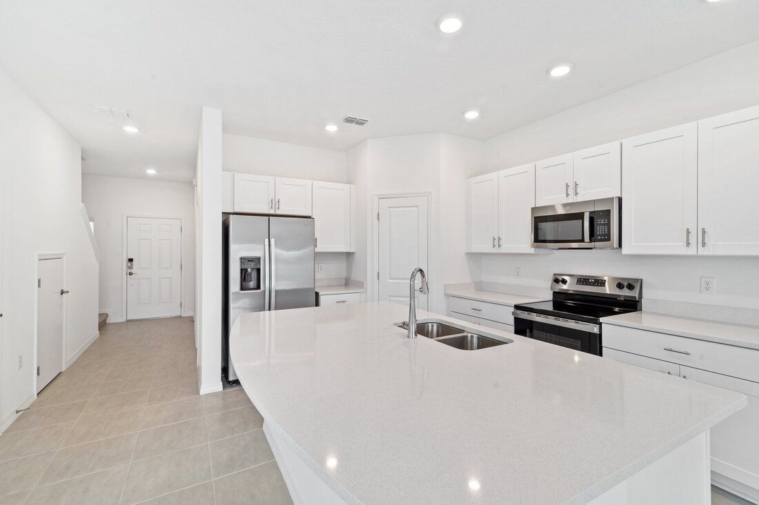 hj-fl-orlando-riverfront-lot57-marigold-kitchen-001