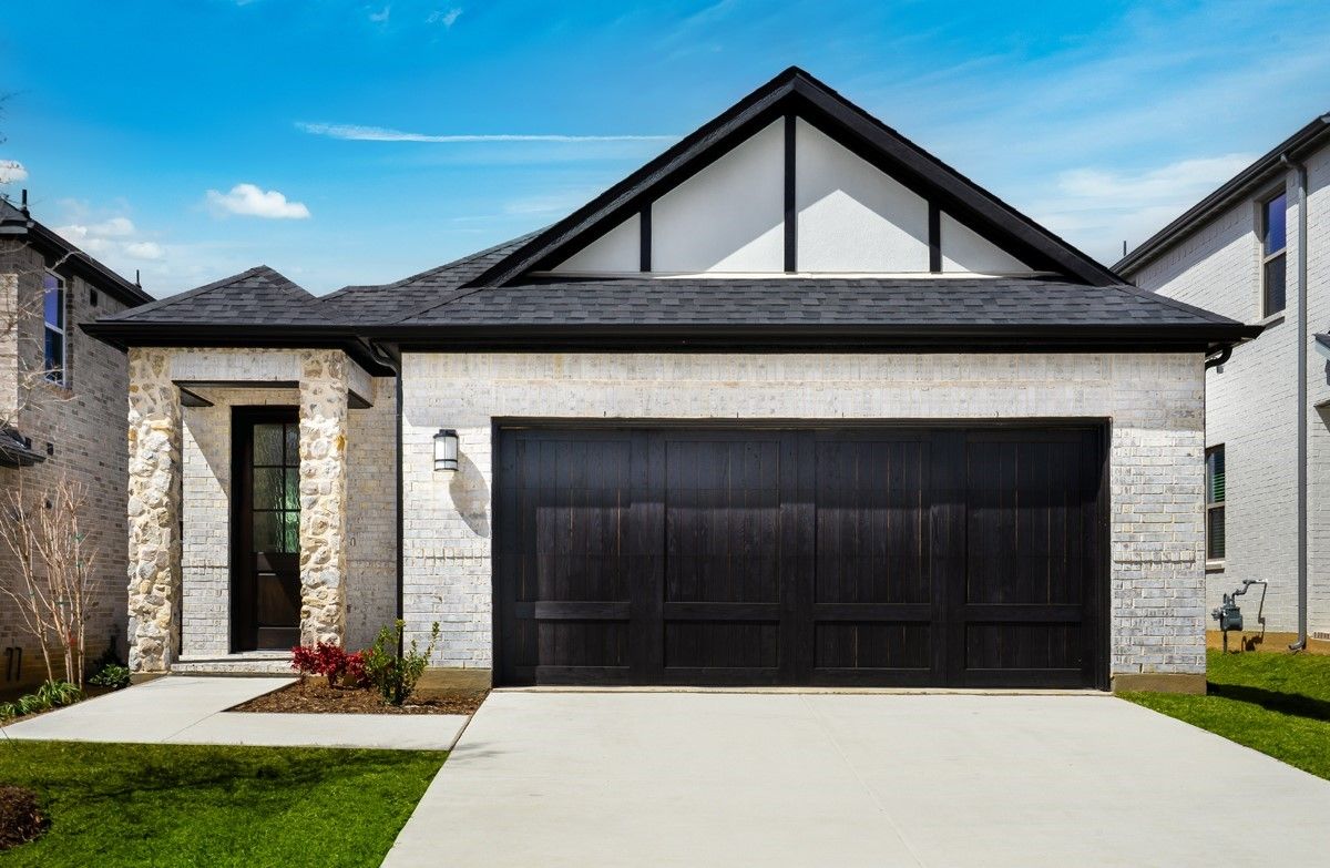Exterior D2