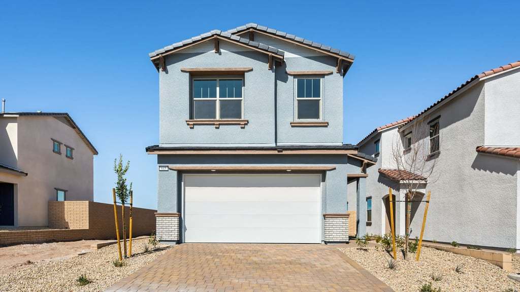 1-custom-Taylor Morrison - 645 N Water Street -01