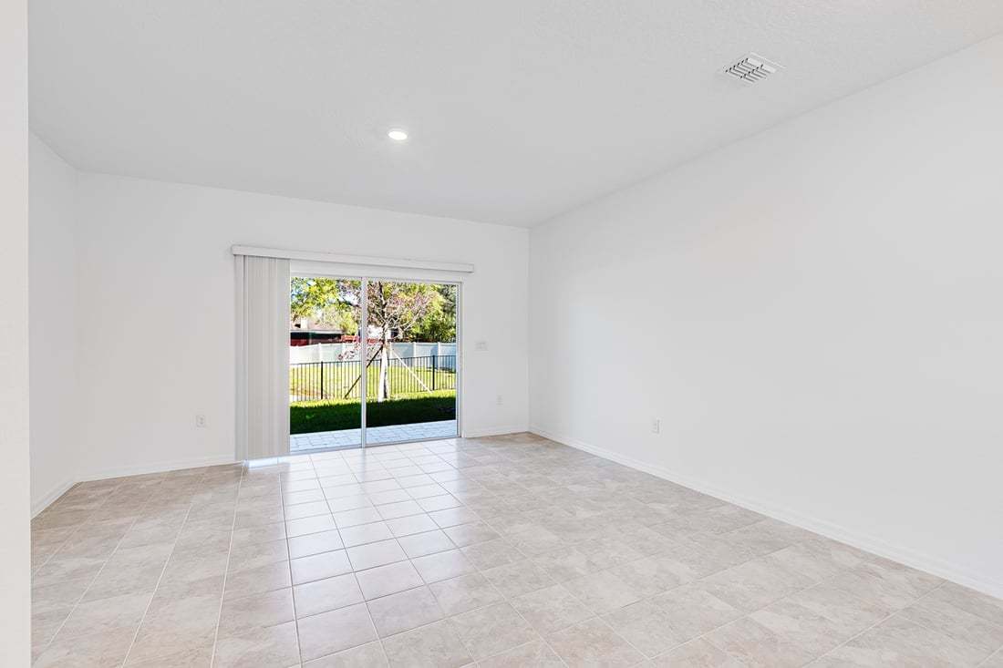 hj-fl-jacksonville-sabal-terrace-juniper-concerto-lot-59-tv-lounge-001
