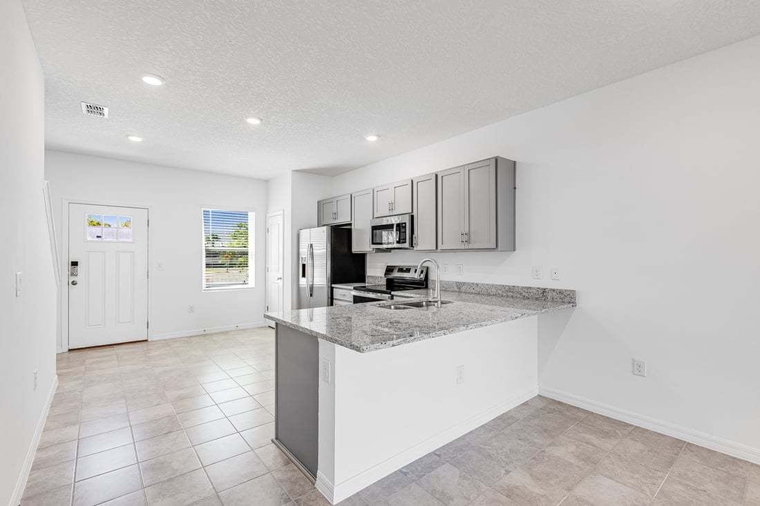 hj-fl-jacksonville-sabal-terrace-juniper-Overture-lot-56-kitchen-002