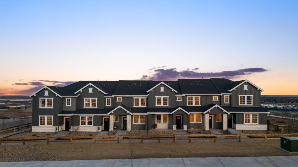 Townhomes Exterior Straight On:Townhomes Exterior Straight On