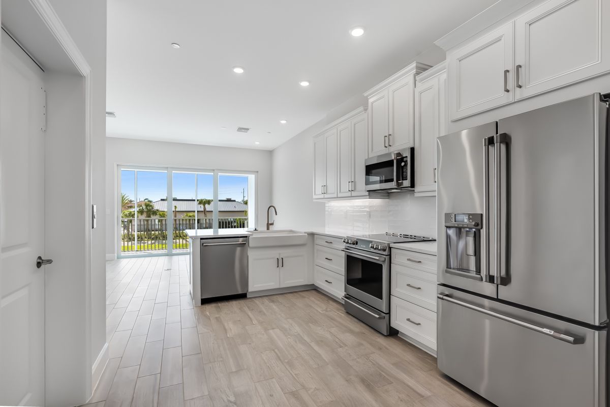 hj-fl-ft-myers-naples-seahaven-miramar-lot-404-kitchen-005