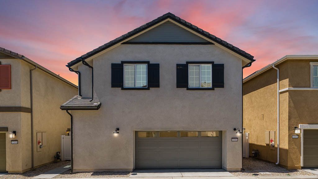 hj-ca-socal-courts-2-32684-crystal-cove-front-001